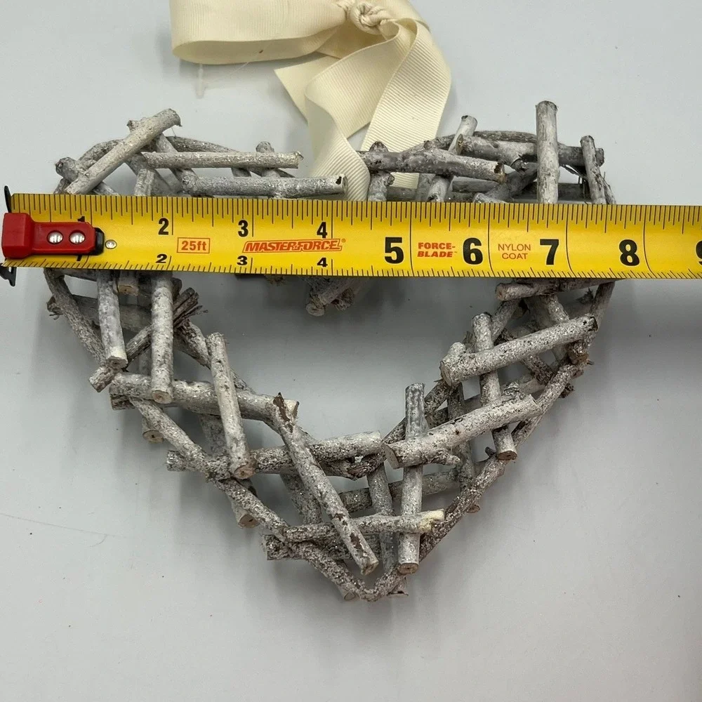 Heart Twig Wreath Home Decor OS Grey NWOT Rustic Glitter Accent
